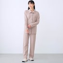 ピンクベージュ