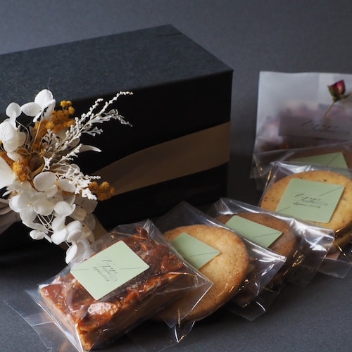 お菓子とお花のセット Voyage×chelban BOX