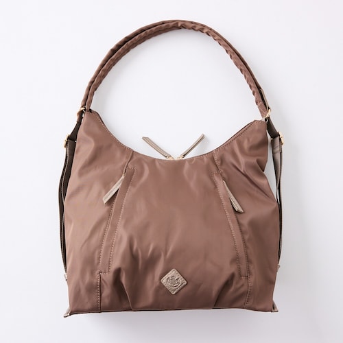 微光沢のやわらかショルダーバッグ(2WAY)