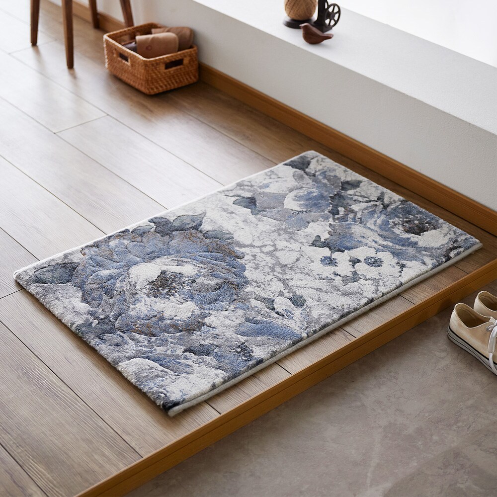 【ベルメゾン】シックなフラワーデザインのウィルトン織り玄関マット