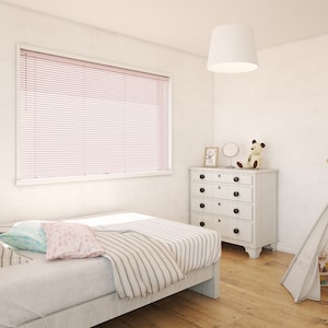 コードレスのため、子供部屋に最適です
