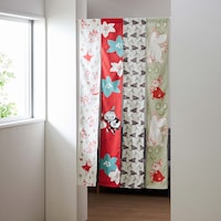 約８５×１５０／レッド系