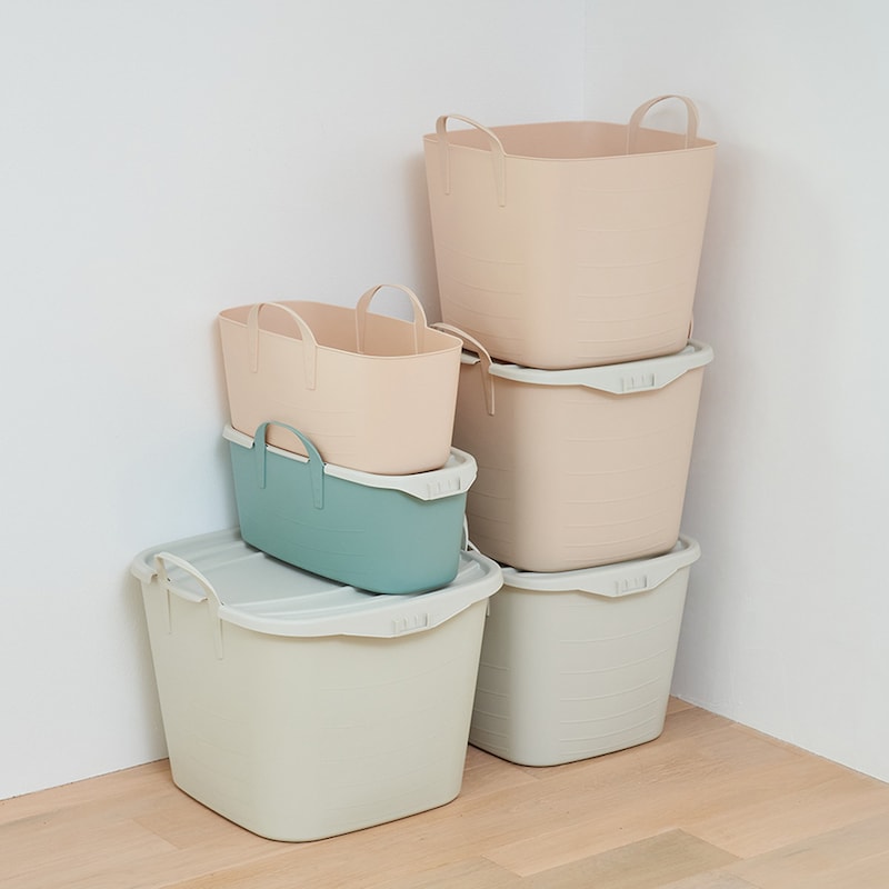 専用フタと組み合わせてスタッキングできます　※取り扱いのないサイズが含まれます