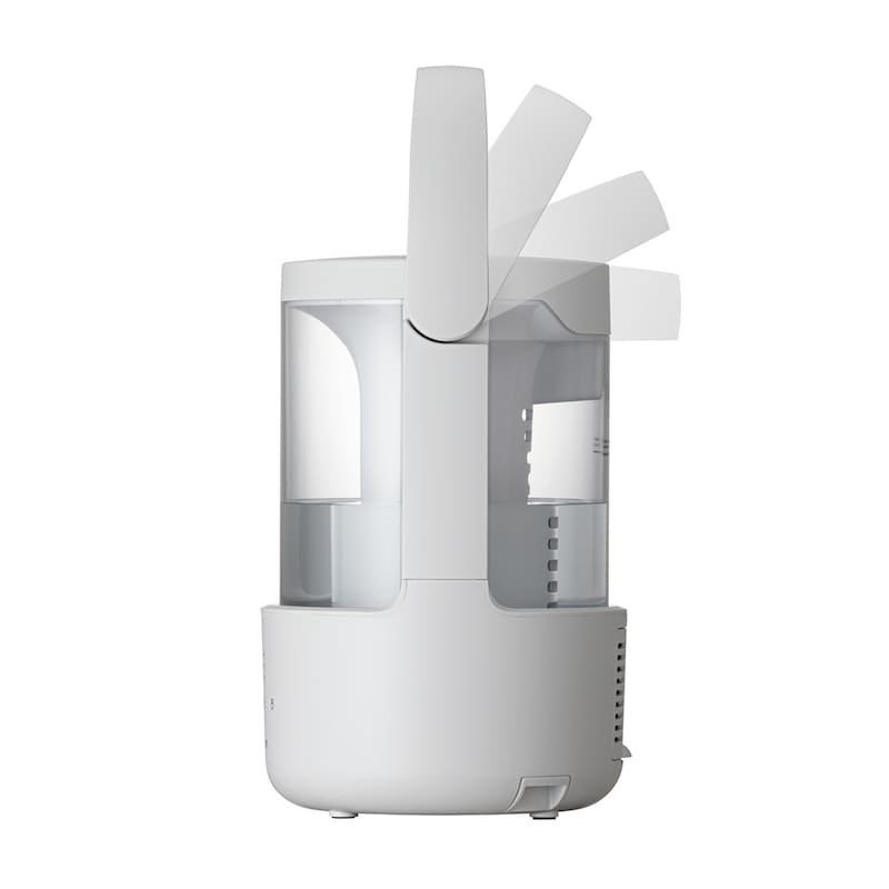 持ち運びに便利な大型ハンドル採用。給水時だけじゃなくお手入れ時にもうれしい