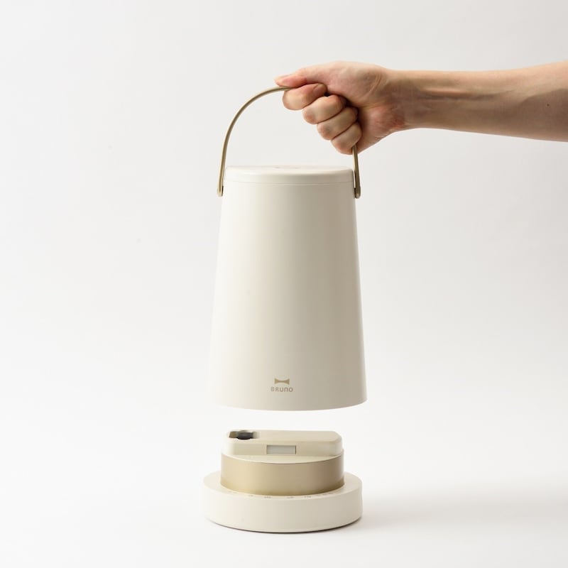 取っ手付きで部屋内の移動や部屋間の移動もOK