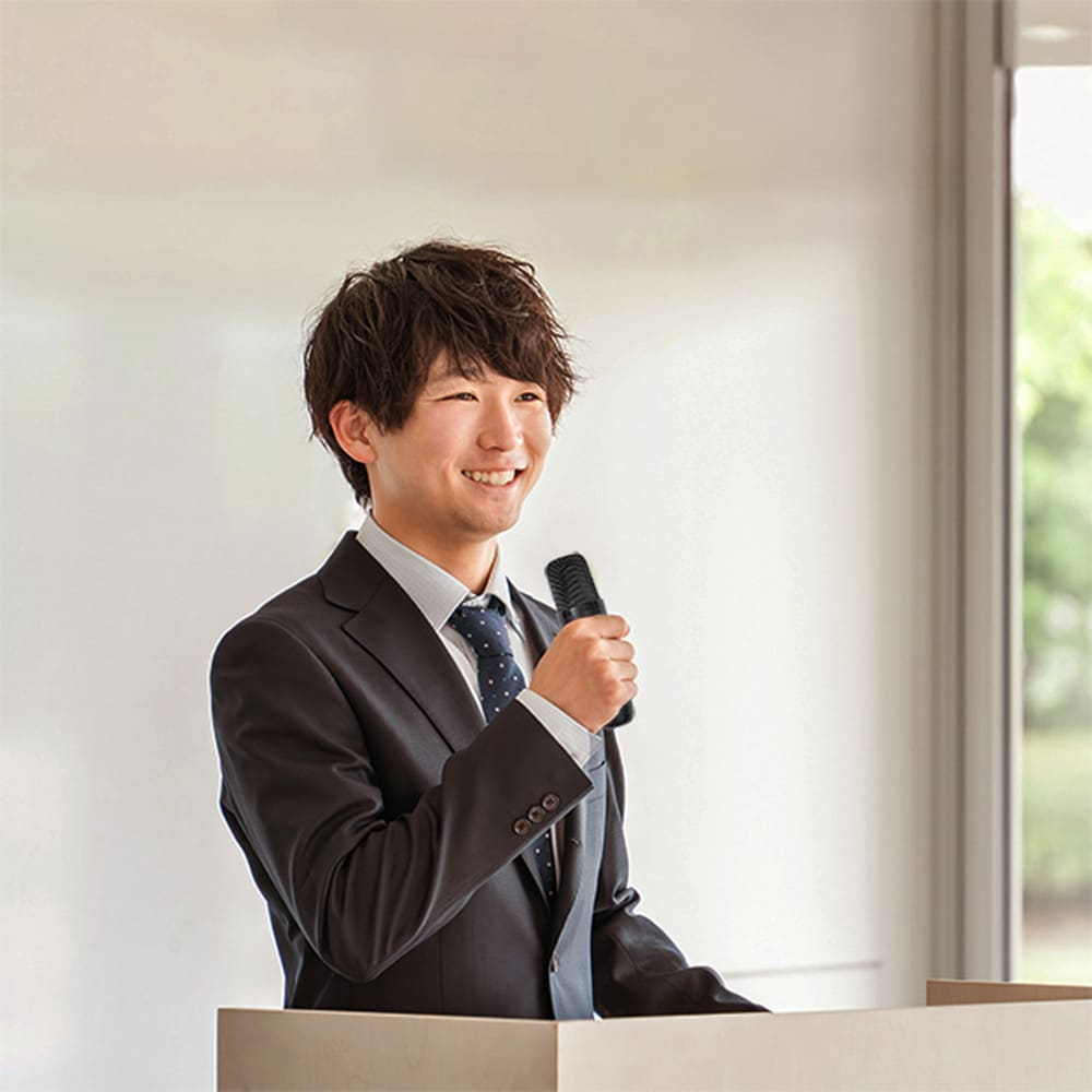 講演会で