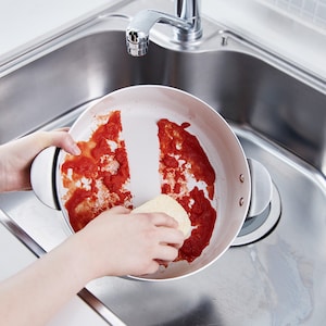 焦げがつきにくく、汚れも落としやすい