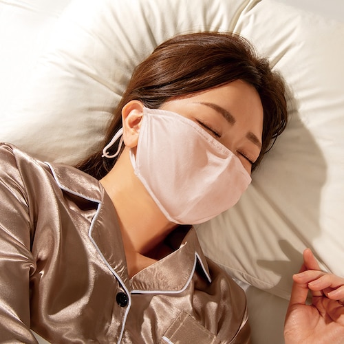 純・シルクのおやすみマスク