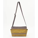 ライトグリーン