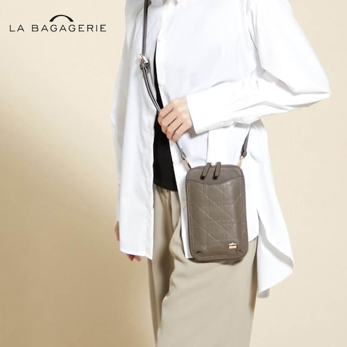 【特別価格】レザー×ステッチ スマホポシェット