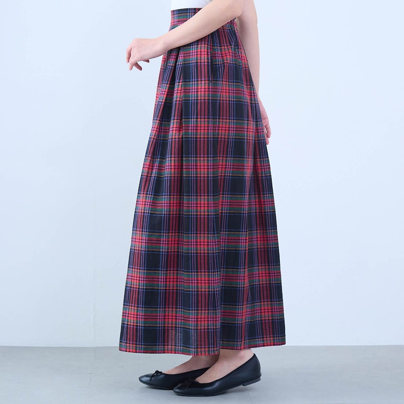 モデル身長168cm／M～L ※写真は撮影用のため総丈+6cmになります。