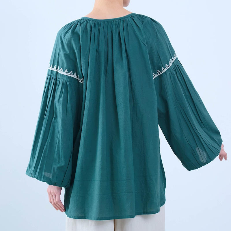 モデル身長168cm／M～L