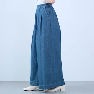 モデル身長168cm／M～L　※写真は撮影用のため股下+6cmになります。
