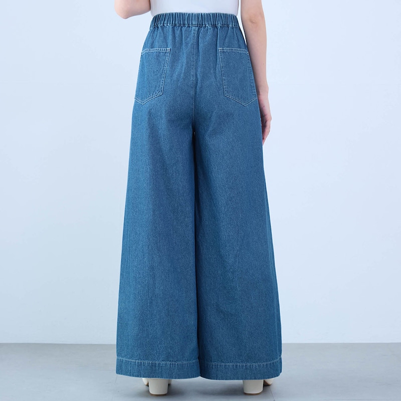 モデル身長168cm／M～L　※写真は撮影用のため股下+6cmになります。