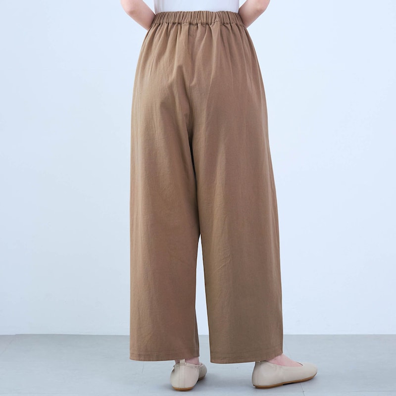 モデル身長168cm／M～L　※写真は撮影用のため股下+6cmになります。