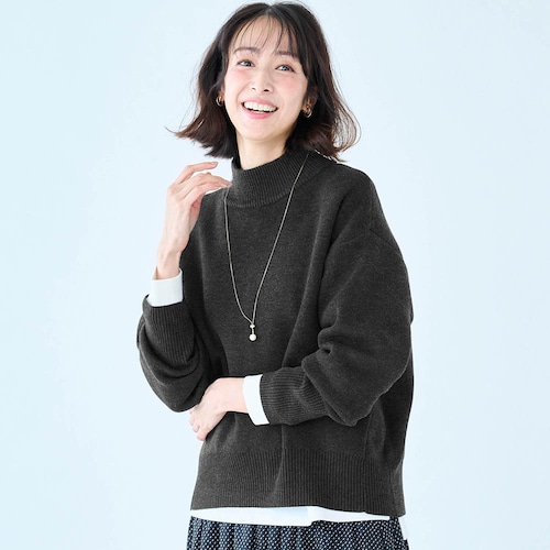 裏毛布ボトルネックニット