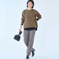 モデル身長168cm／M・股下70cm　※写真は撮影用のため、股下＋6cmとなります。