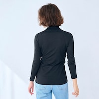 モデル身長162cm／M
