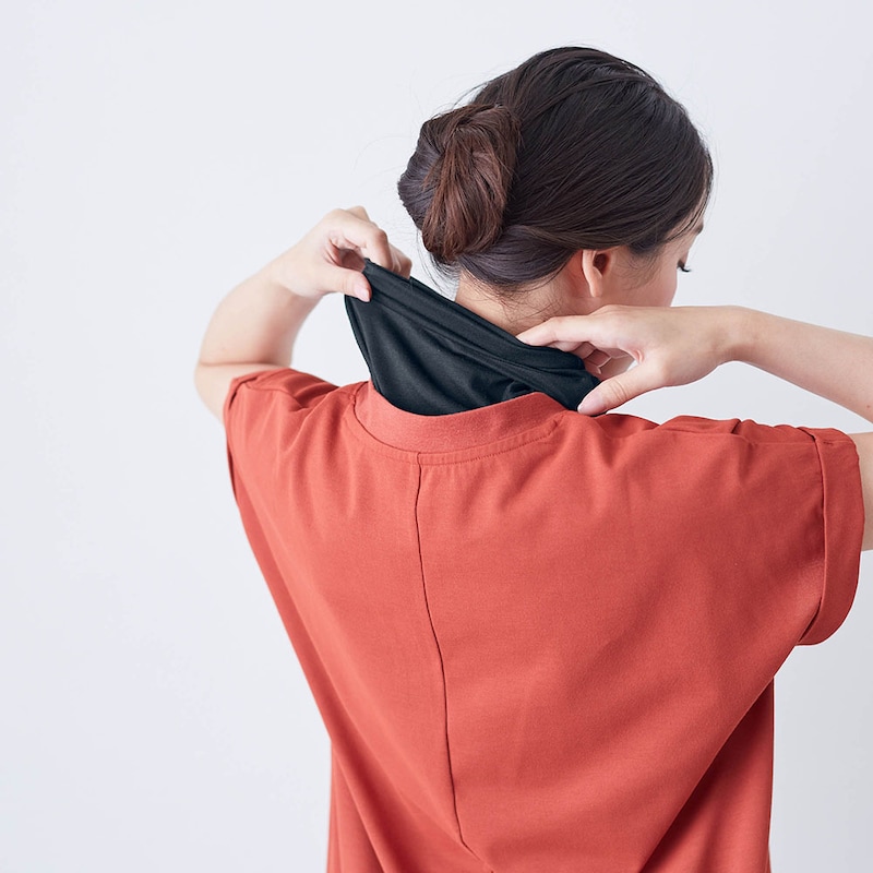 汗をかいたら服を着たままさっと抜き取ってすっきり