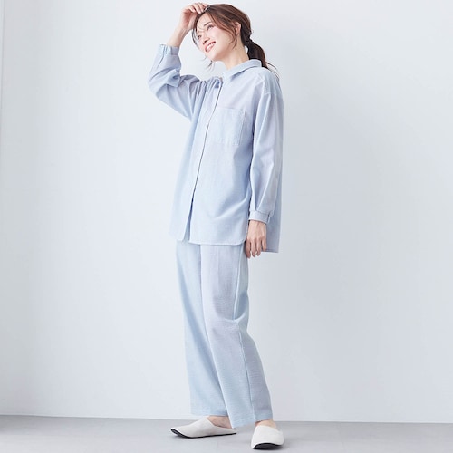 サッカー素材の長袖パジャマ【吸水速乾】