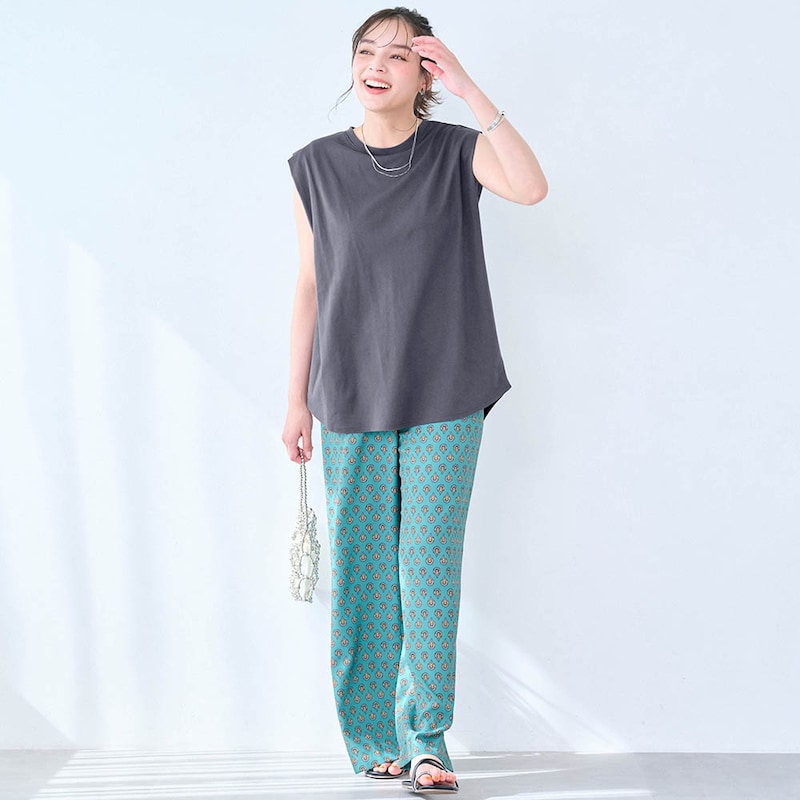 モデル身長161cm／M