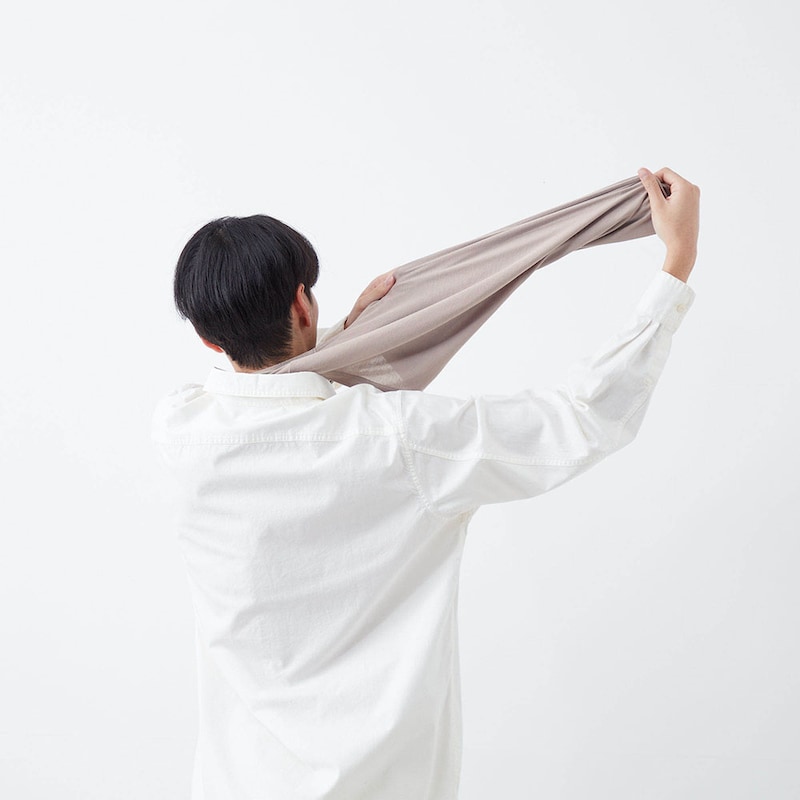 汗をかいたら服を着たままさっと抜き取ってすっきり