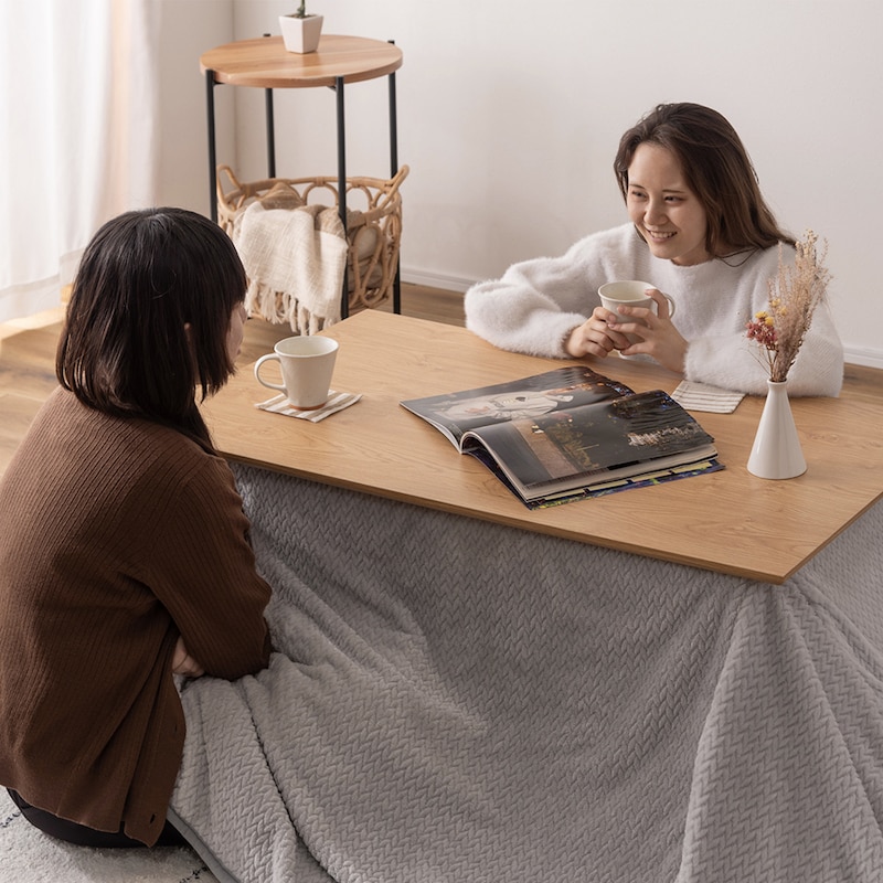 使用イメージ　こたつテーブル＋こたつ布団(ライトグレー)