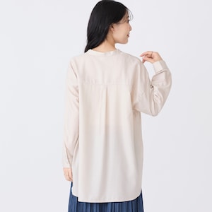 モデル身長167cm／Ｍサイズ着用