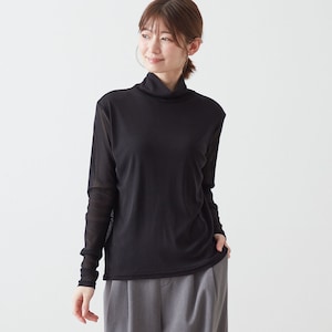 ブラック