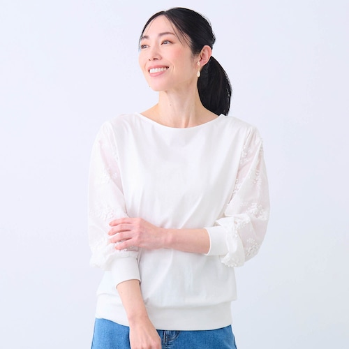 袖刺繍レース切替えプルオーバー