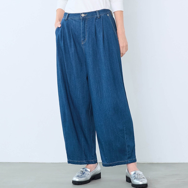 モデル身長170cm／M