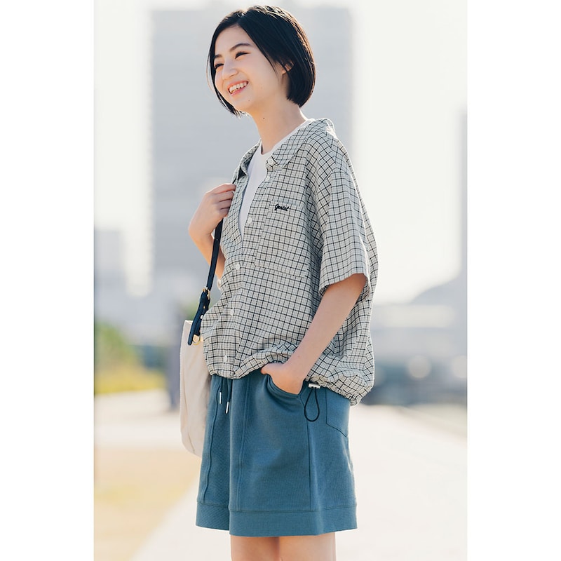 ヴィンテージブルー／モデル身長158cm・サイズJ-M