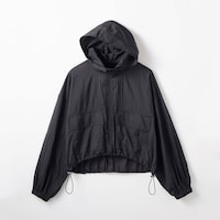 ブラック