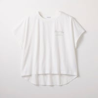 オフホワイト
