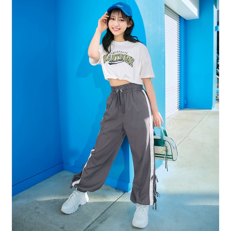 ライトグレー／モデル身長160cm・サイズJ-M