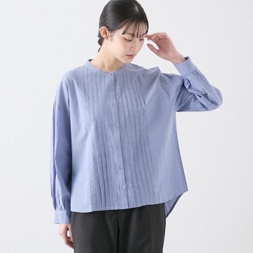 フロントタックブラウス