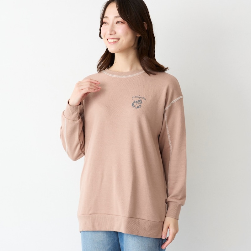 ピンクベージュ