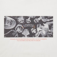 柄アップ　リメンバーミー（ホワイト）