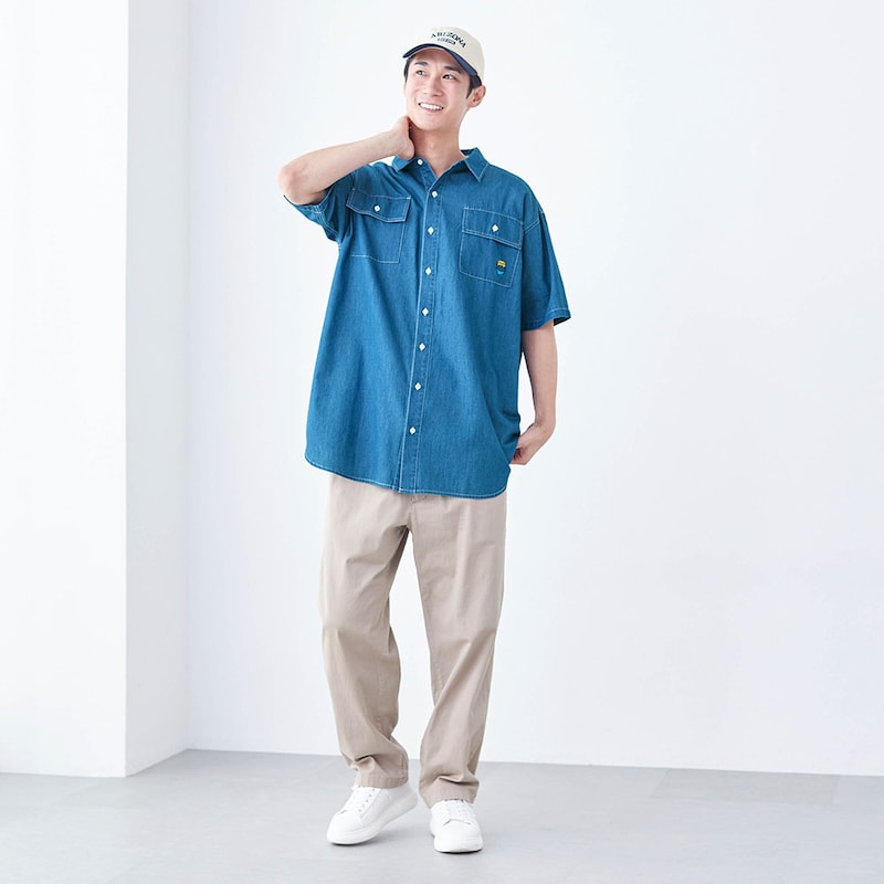 モデル身長182cm／LL