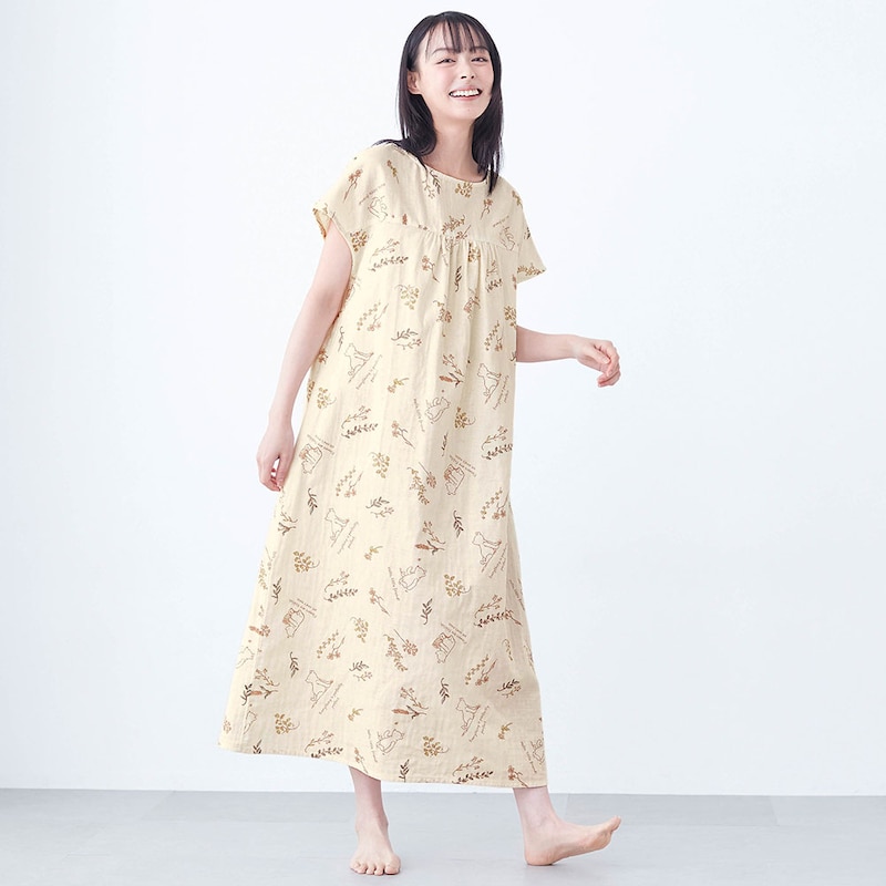 クラシック・プー　モデル身長165cm／M（丈長め） ※写真は撮影用のため着丈+5㎝になります