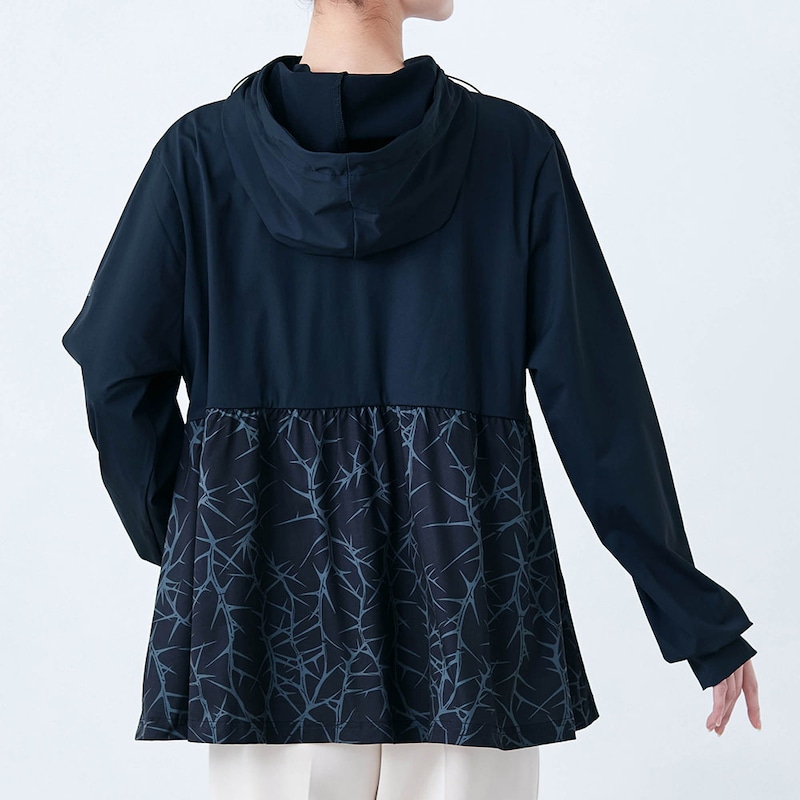 モデル身長167cm／M