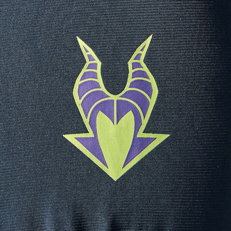 柄アップ　マレフィセント