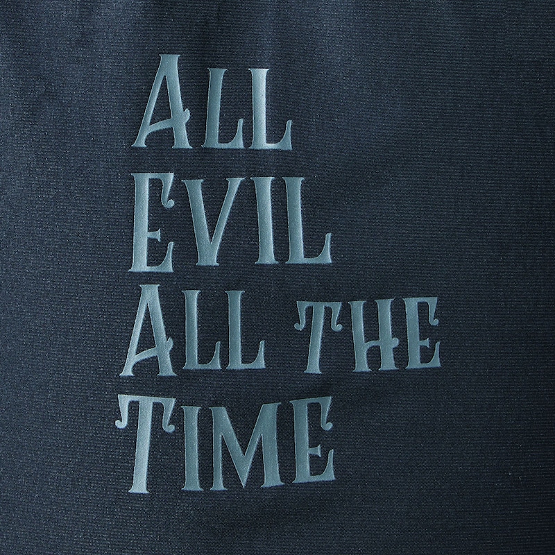 柄アップ　マレフィセント