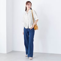 モデル身長168cm／M　ホワイト着用
