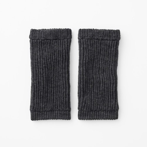 「もこもこ素材で、冷気を遮る」ウールとシルクの手首足首ウォーマー［日本製］