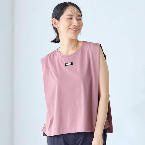 汗染み軽減細見えノースリーブシャツ