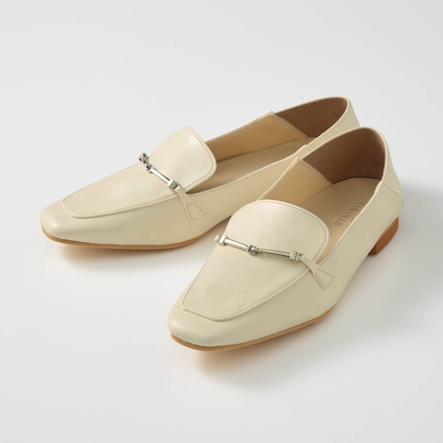 【返品送料無料】 ※やわらかいのにきちんと見えるふわふわローファー［日本製］