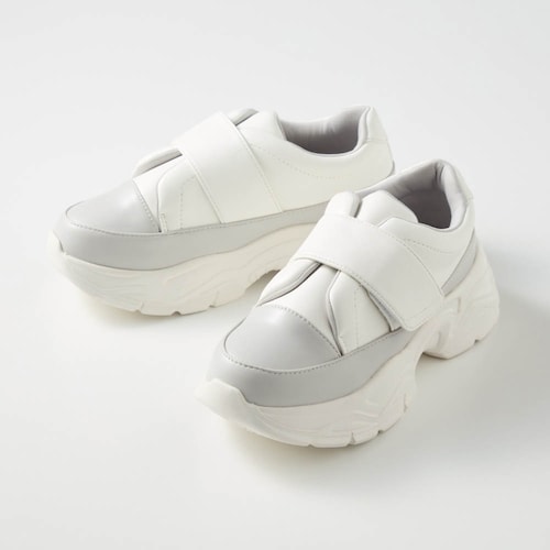 【返品送料無料】 ※推し近スニーカー【軽量厚底】 【推し活に】