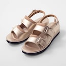 パールベージュ