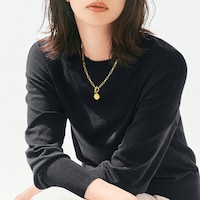 チェーンペンダントのみ着用